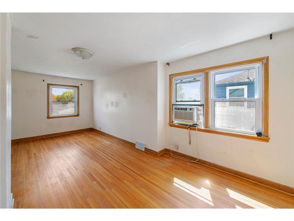 425 9th Avenue S South Saint Paul MN 55075 7048385 image11