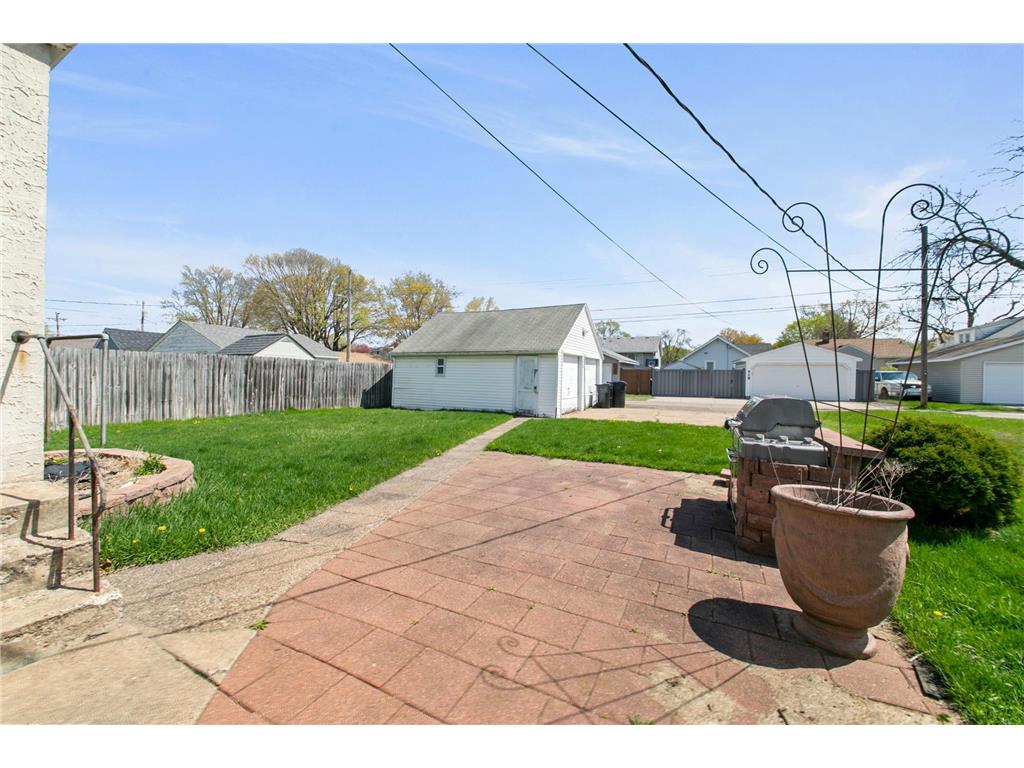 425 9th Avenue S South Saint Paul MN 55075 7048385 image17