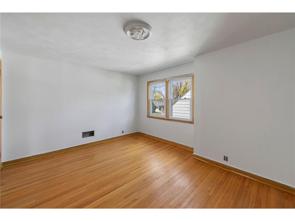 425 9th Avenue S South Saint Paul MN 55075 7048385 image9