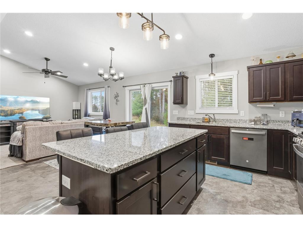 425 Alex Court Somerset WI 54025 7027416 image11