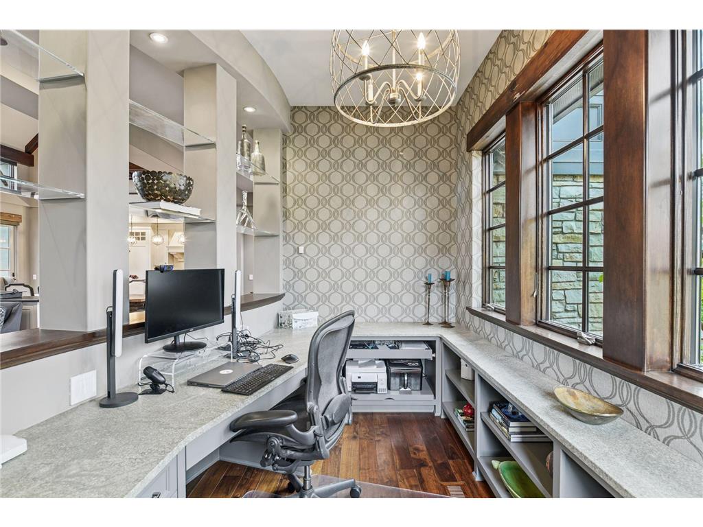 425 Carpenters Point Wayzata MN 55391 - Lake Minnetonka 7075969 image40