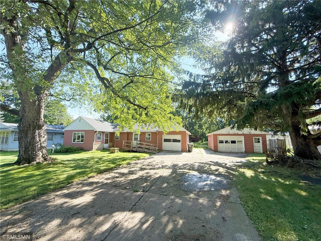 425 Cherry Avenue N Annandale MN 55302 6696808 image1