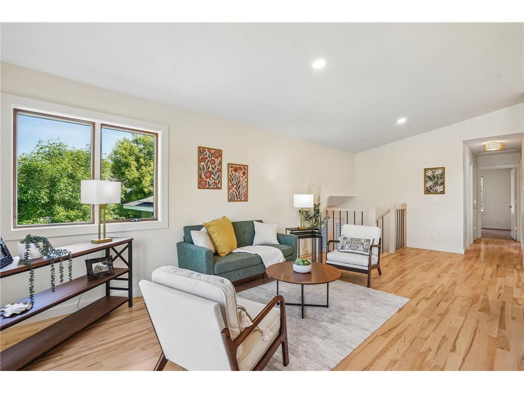 425 Crestview Drive S Maplewood MN 55119 7083829 image11
