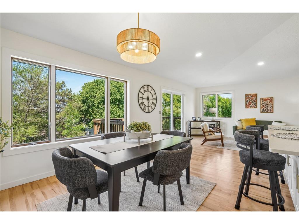 425 Crestview Drive S Maplewood MN 55119 7083829 image15