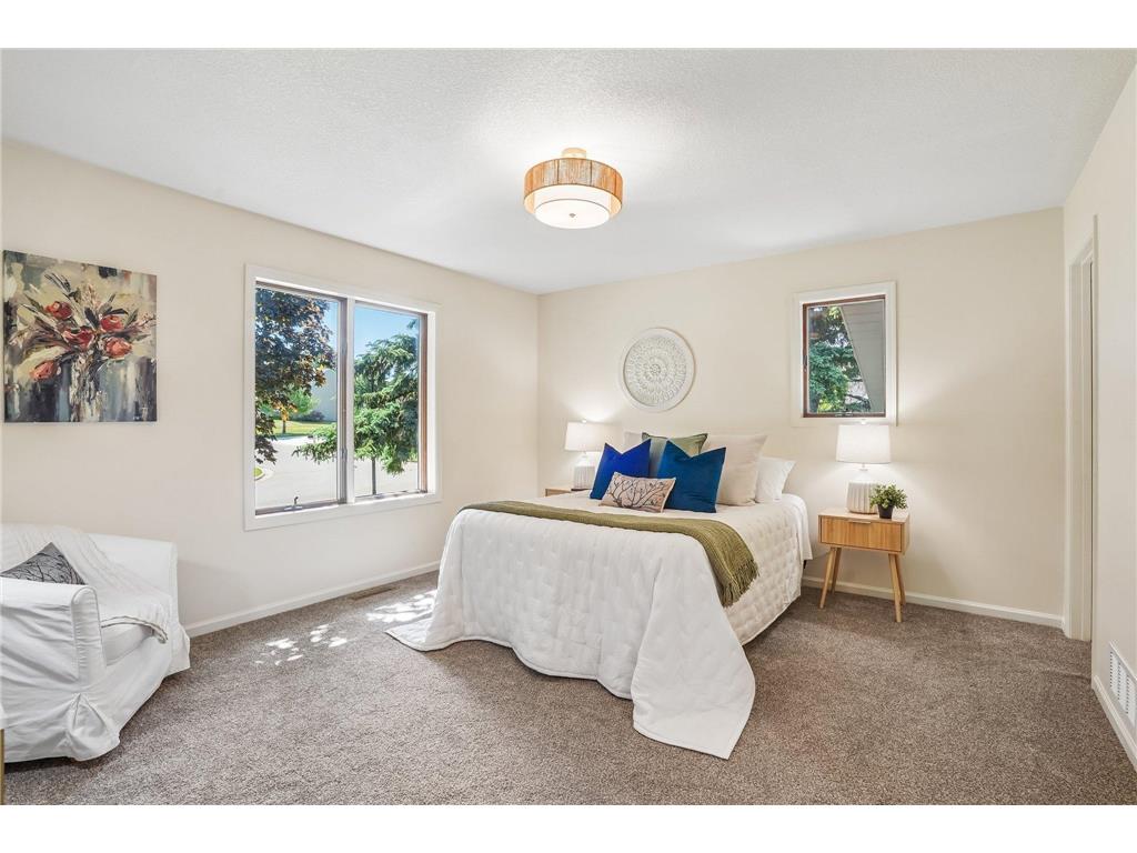 425 Crestview Drive S Maplewood MN 55119 7083829 image23