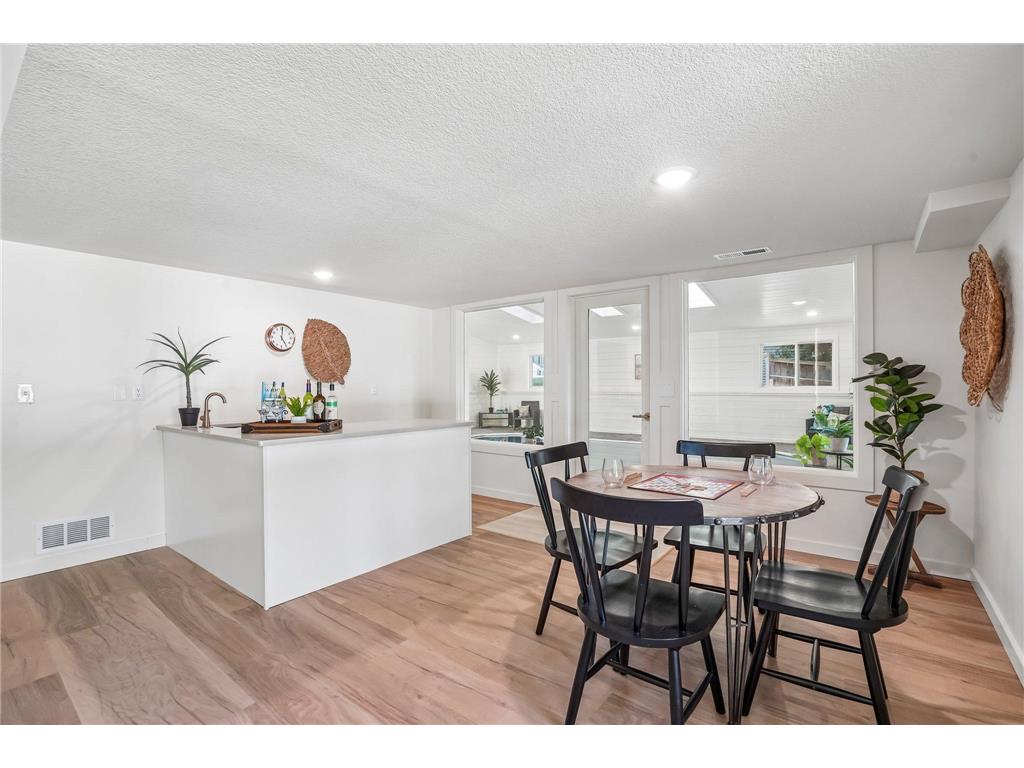 425 Crestview Drive S Maplewood MN 55119 7083829 image34