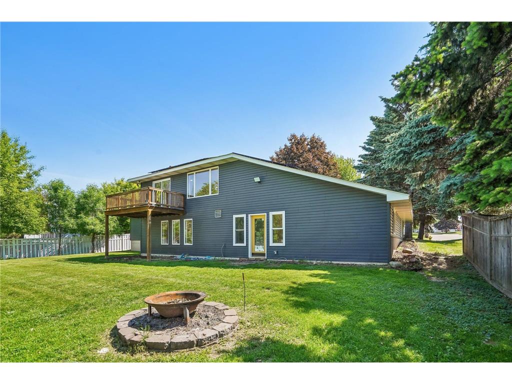 425 Crestview Drive S Maplewood MN 55119 7083829 image63