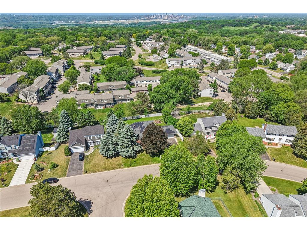 425 Crestview Drive S Maplewood MN 55119 7083829 image68