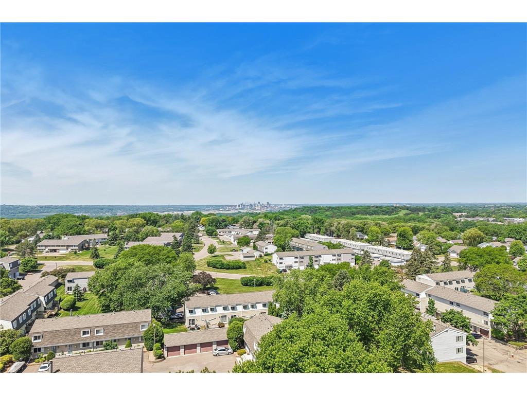 425 Crestview Drive S Maplewood MN 55119 7083829 image72
