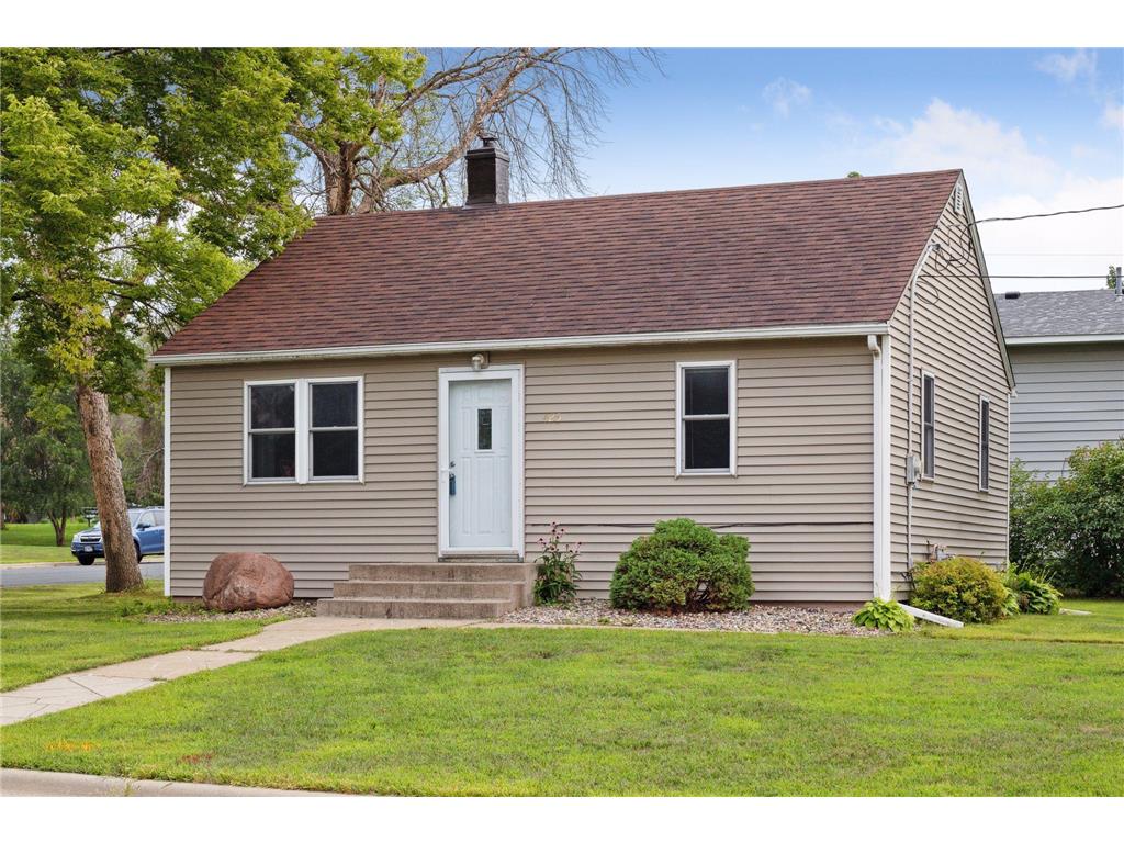 425 E Court Street Belle Plaine MN 56011 6416903 image1