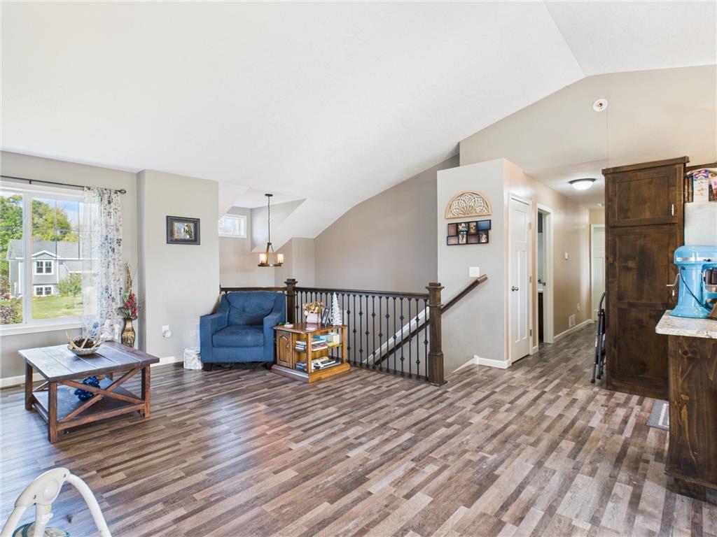 425 Eagle Street NW Isanti MN 55040 6799240 image2