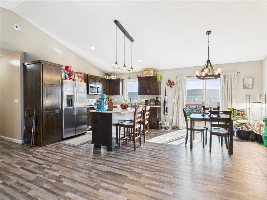 425 Eagle Street NW Isanti MN 55040 6799240 image4