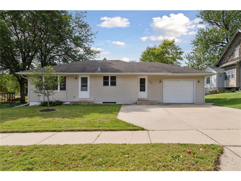 425 Elm Street W Norwood Young America MN 55368 6788477 image1