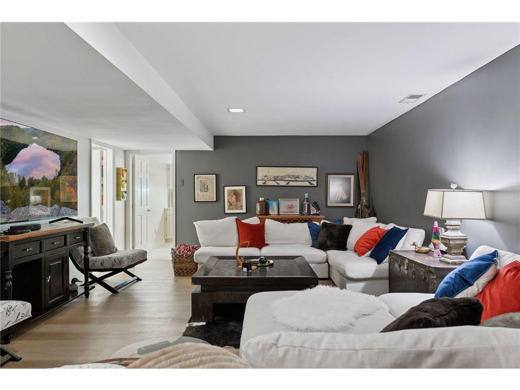 425 Ferndale Road N Orono MN 55391 7057354 image19