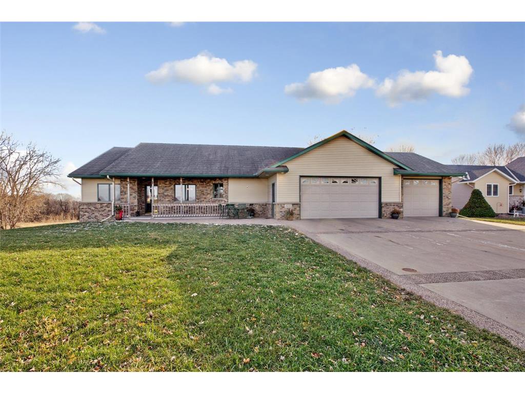 425 Horizon Drive Le Center MN 56057 6472712 image1