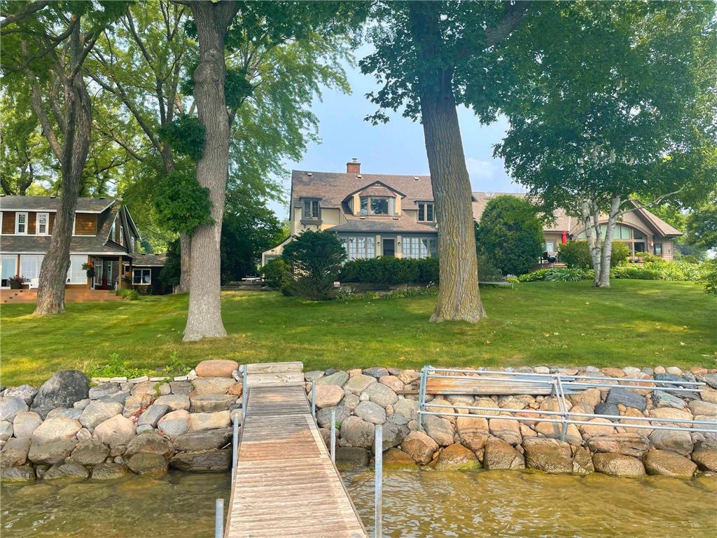 425 Lakeview Avenue, Tonka Bay, MN, 55331 MLS 6407192 Edina Realty