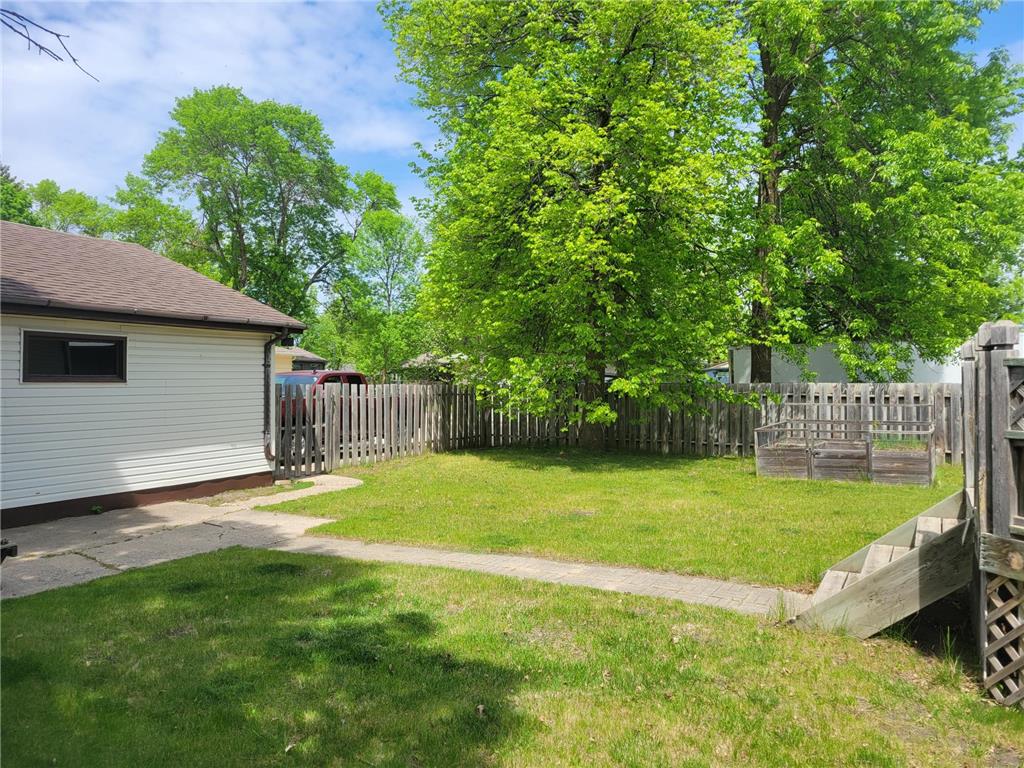 425 Spruce Avenue S Thief River Falls MN 56701 7083900 image15