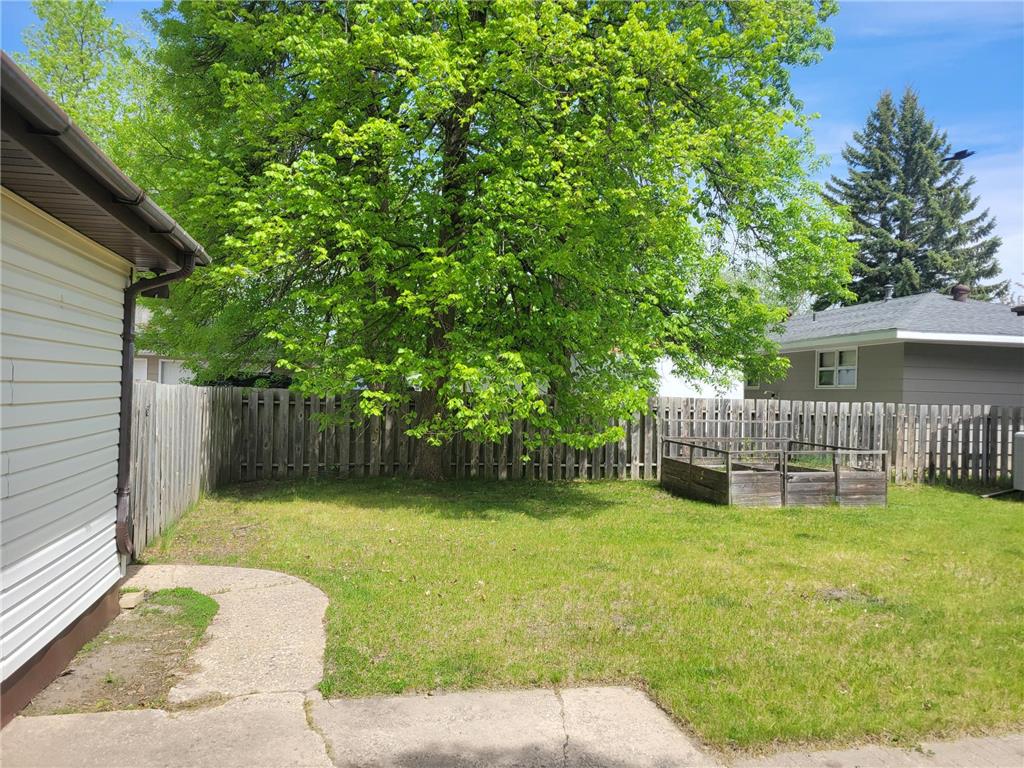 425 Spruce Avenue S Thief River Falls MN 56701 7083900 image18