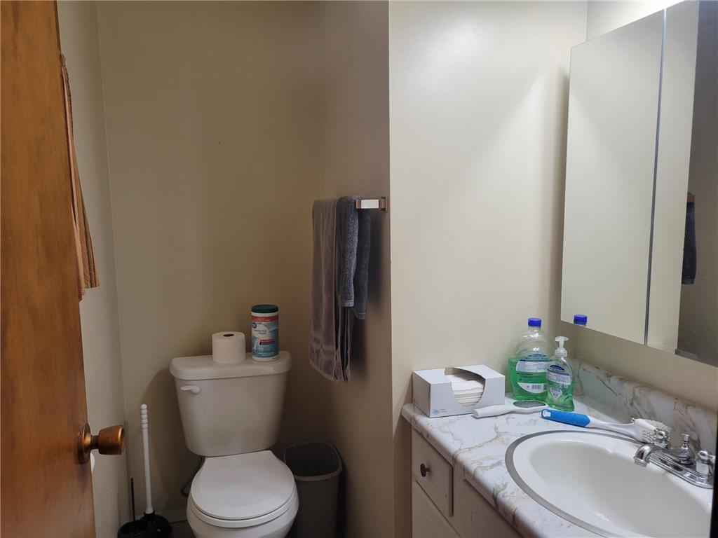 425 Spruce Avenue S Thief River Falls MN 56701 7083900 image3