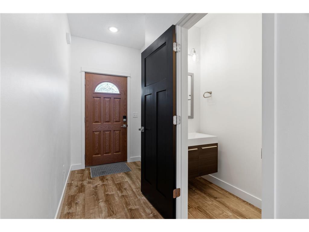 425 W 8th Street #19 New Richmond WI 54017 6761606 image11