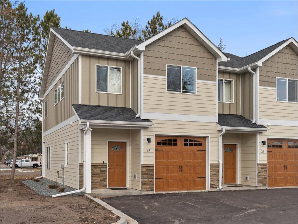 425 W 8th Street #20 New Richmond WI 54017 6804210 image1