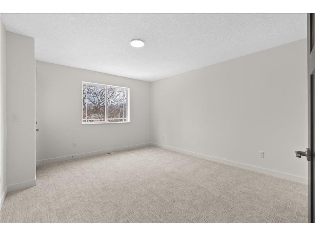 425 W 8th Street #20 New Richmond WI 54017 7013123 image10