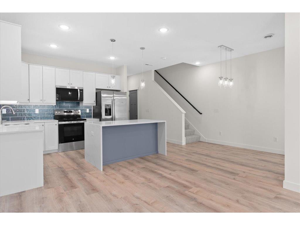 425 W 8th Street #22 New Richmond WI 54017 7013128 image2