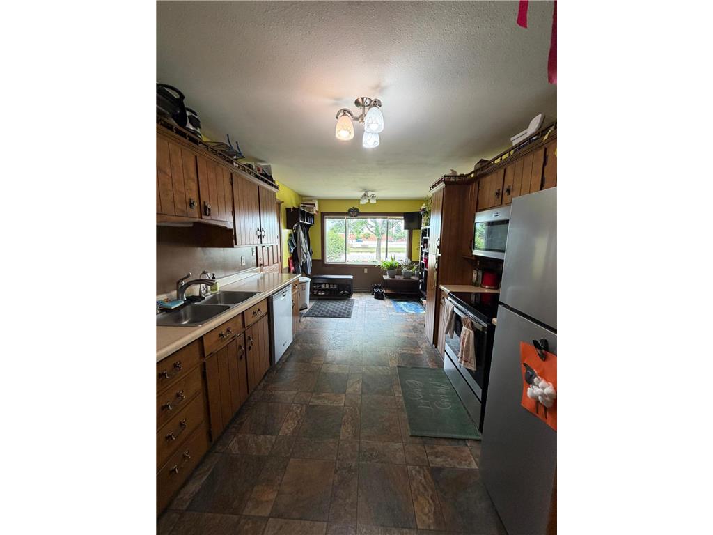 425 W Dodge Street Luverne MN 56156 7086298 image2