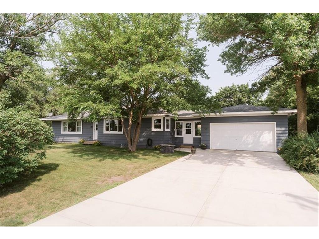 425 Walnut Street N Clearwater MN 55320 7102637 image1