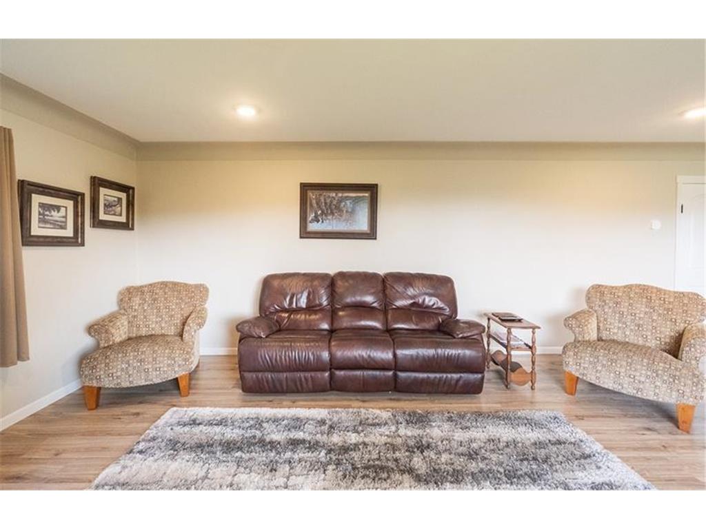 425 Walnut Street N Clearwater MN 55320 7102637 image17