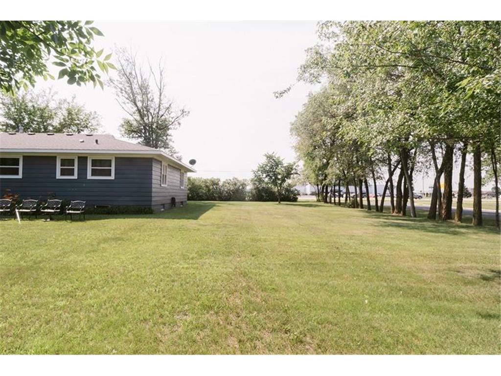 425 Walnut Street N Clearwater MN 55320 7102637 image37