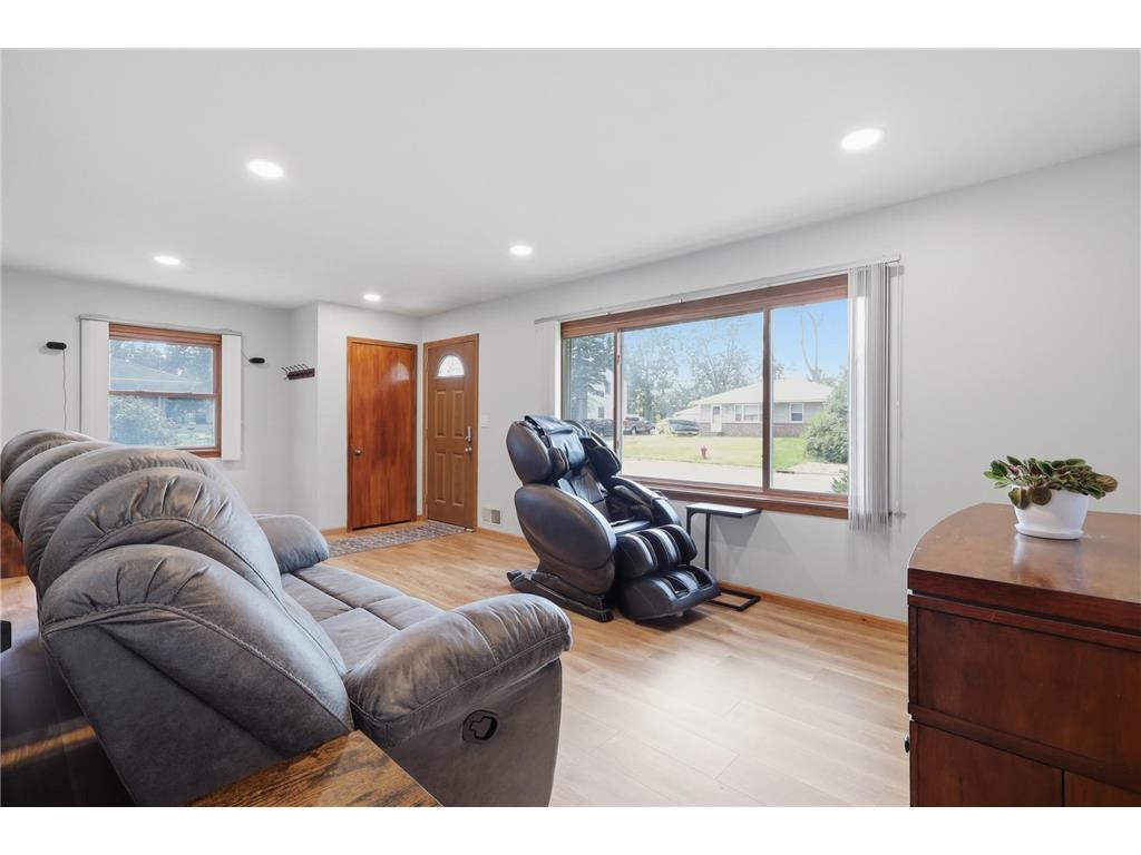 4250 Diamond Drive Eagan MN 55122 7103078 image11
