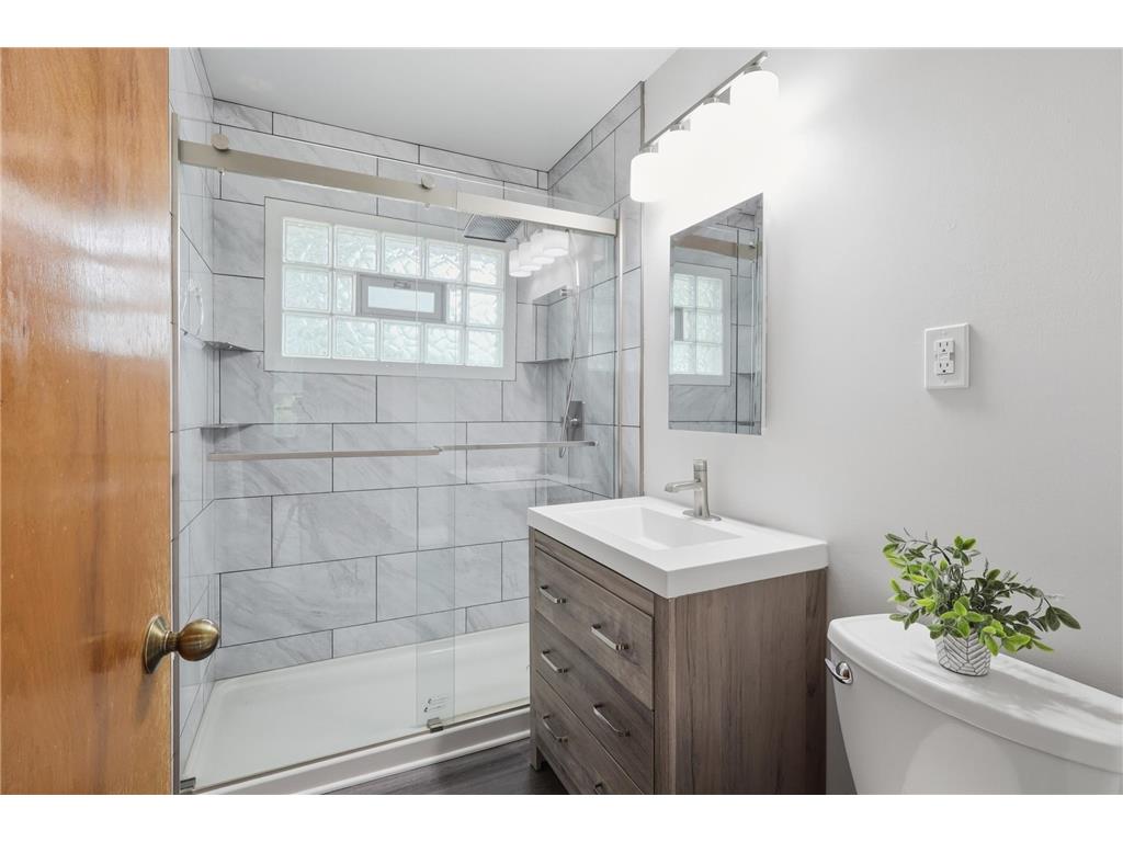 4250 Diamond Drive Eagan MN 55122 7103078 image14