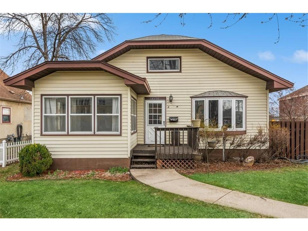 4250 W Broadway Avenue, Robbinsdale, MN, 55422 MLS 6327562 Edina