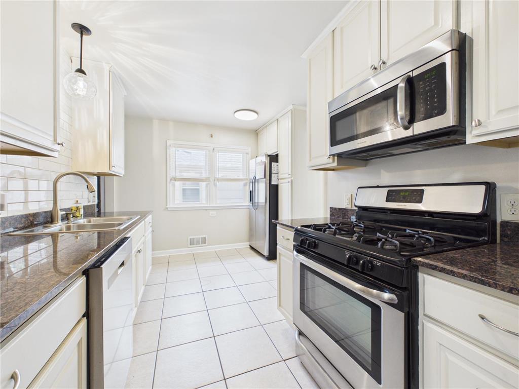 4250 Welcome Avenue N Crystal MN 55422 7070520 image23