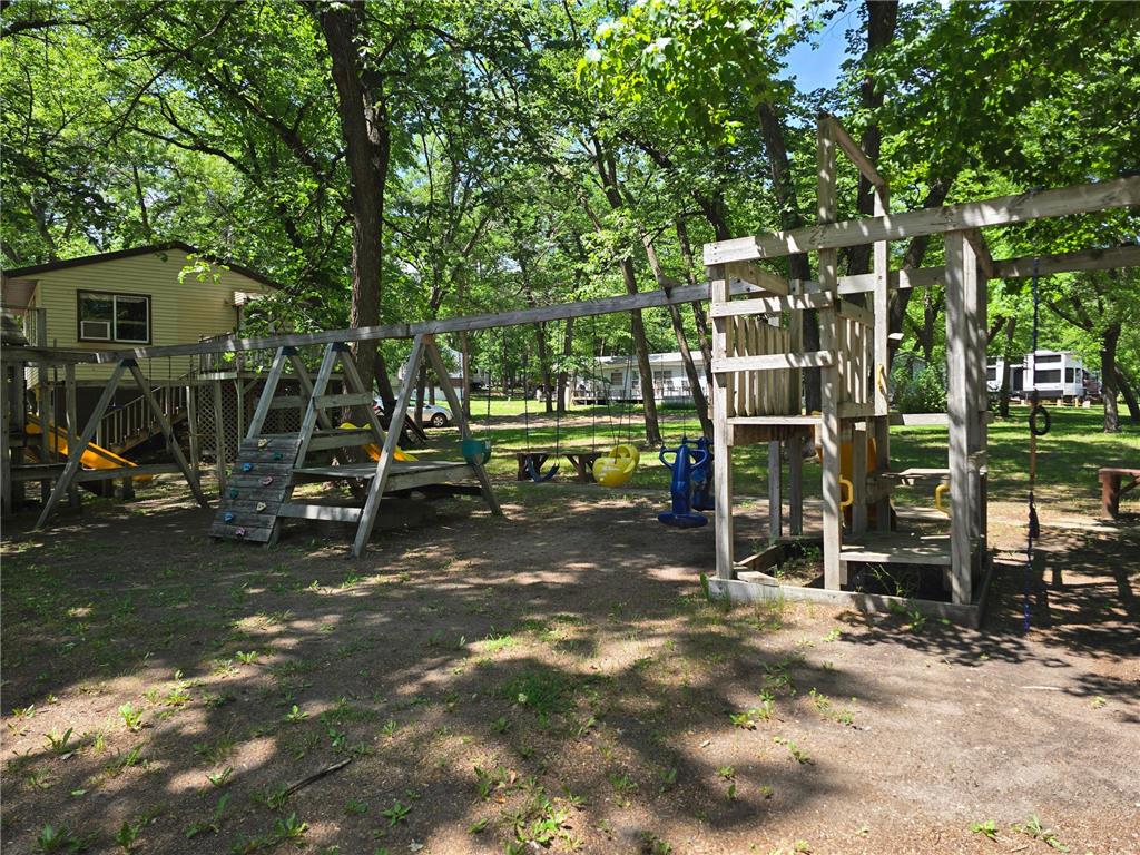 42502 Unit 24 240th Henning MN 56551 - West Battle 7087267 image15