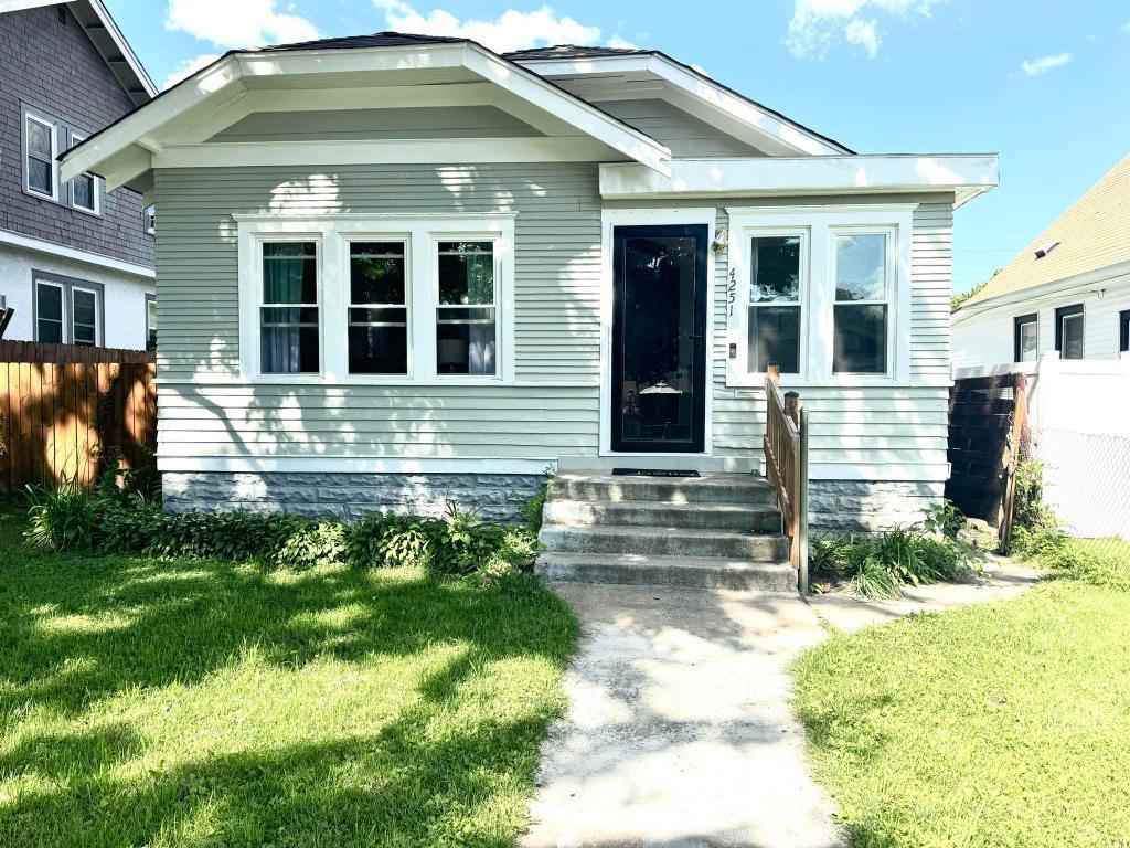 4251 N Humboldt Avenue N Minneapolis MN 55412 6570769 image1