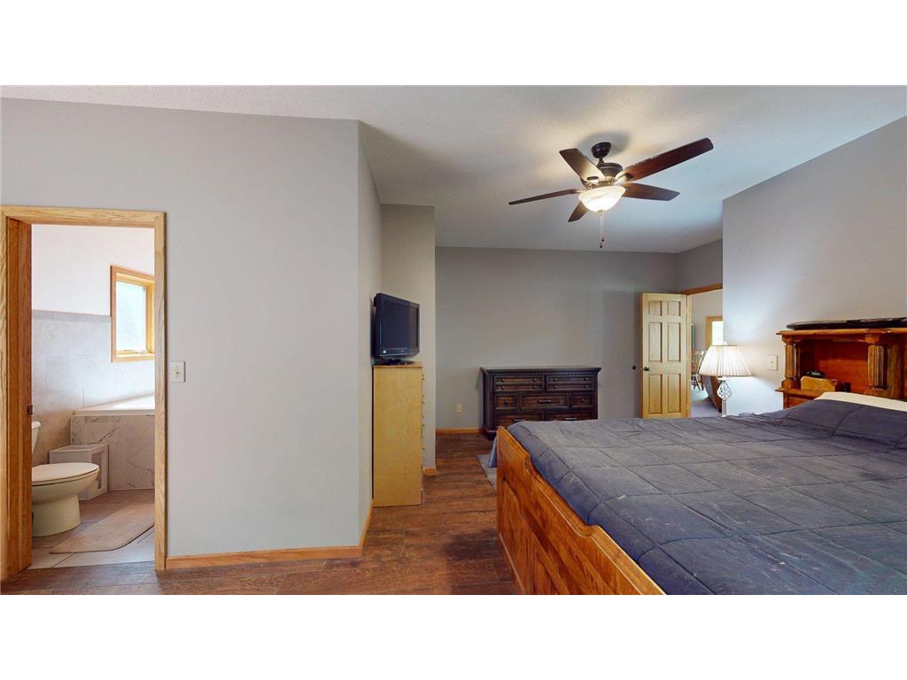 4251 Sugar Point Orr MN 55771 - Pelican 7057789 image32