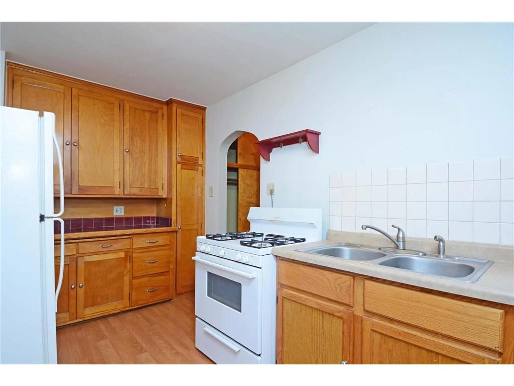 4255 Thomas Avenue N Minneapolis MN 55412 7105318 image12