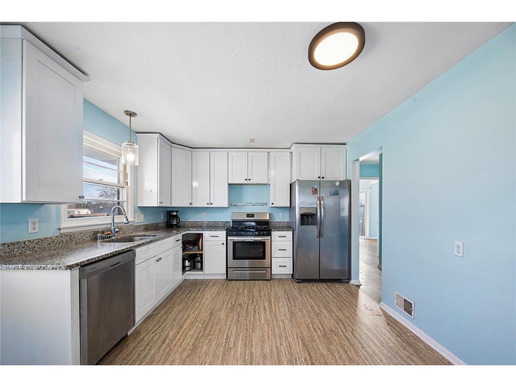 4257 5th Street NE Columbia Heights MN 55421 7072242 image17