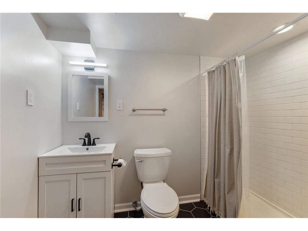 4257 Drew Avenue N Robbinsdale MN 55422 7067732 image31