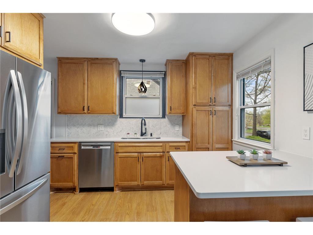 4257 Drew Avenue N Robbinsdale MN 55422 7067732 image5