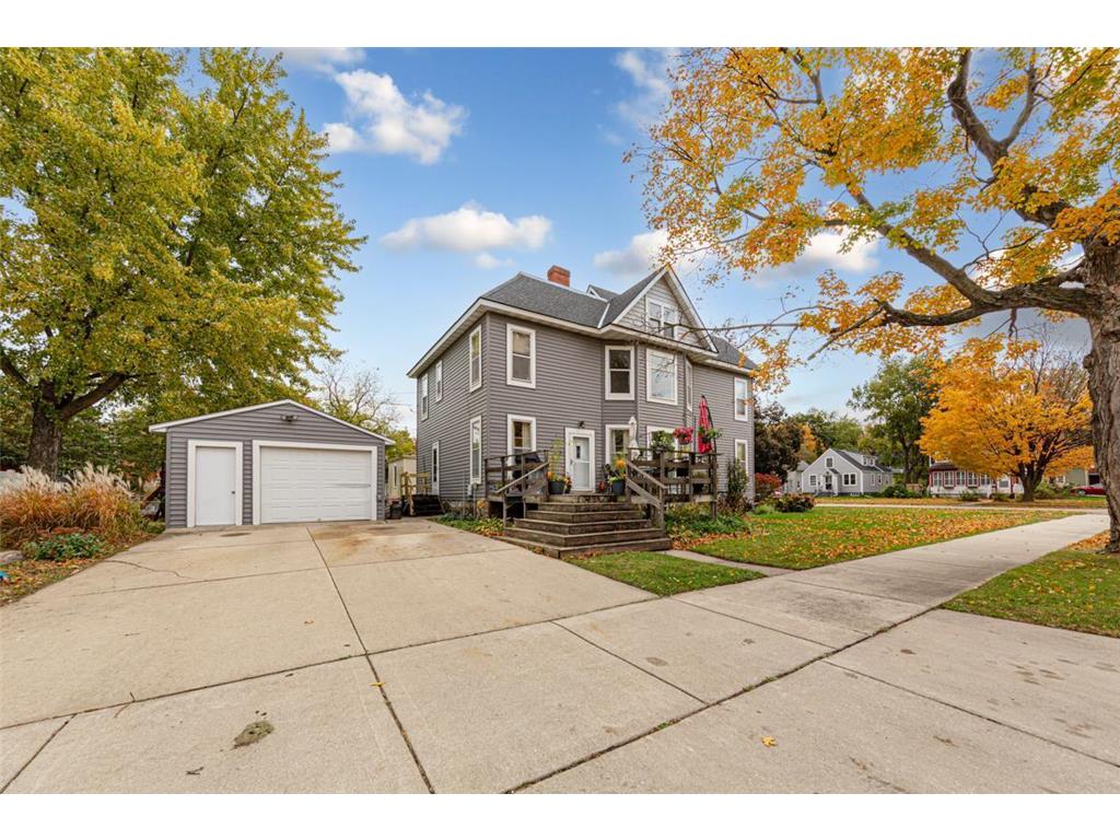 426 1st Street NW Faribault MN 55021 6808512 image1