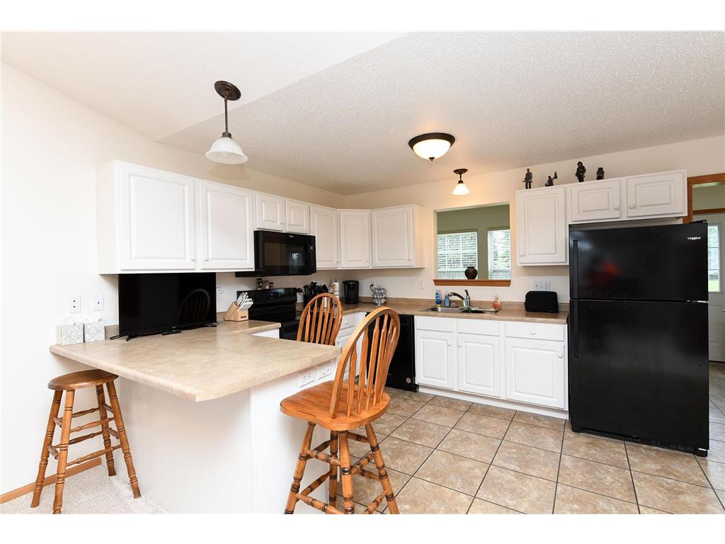 426 30th Street N Moorhead MN 56560 7076616 image11