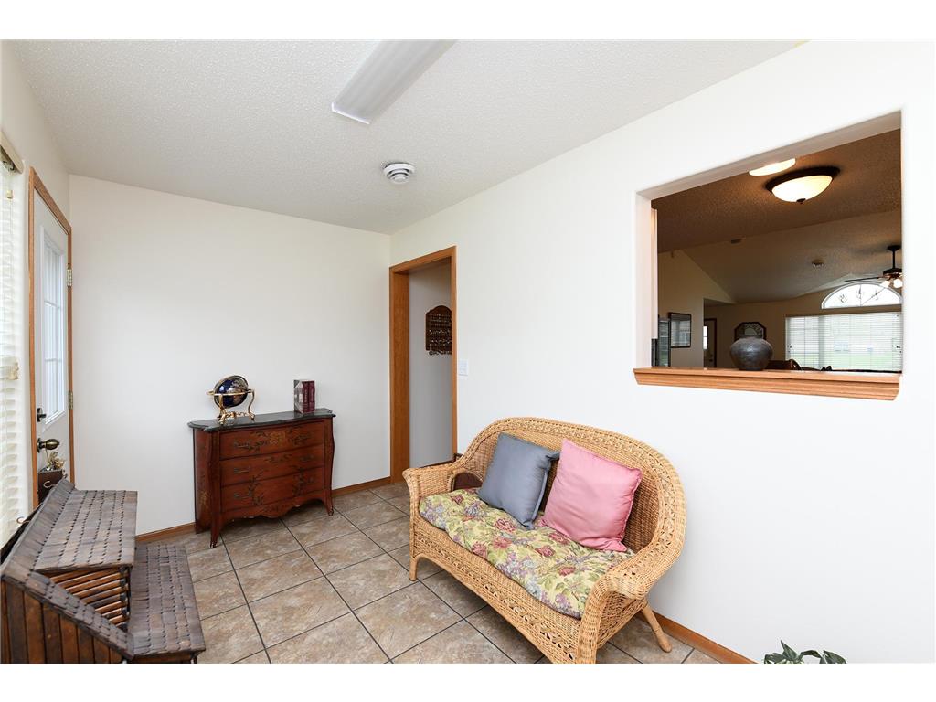 426 30th Street N Moorhead MN 56560 7076616 image23