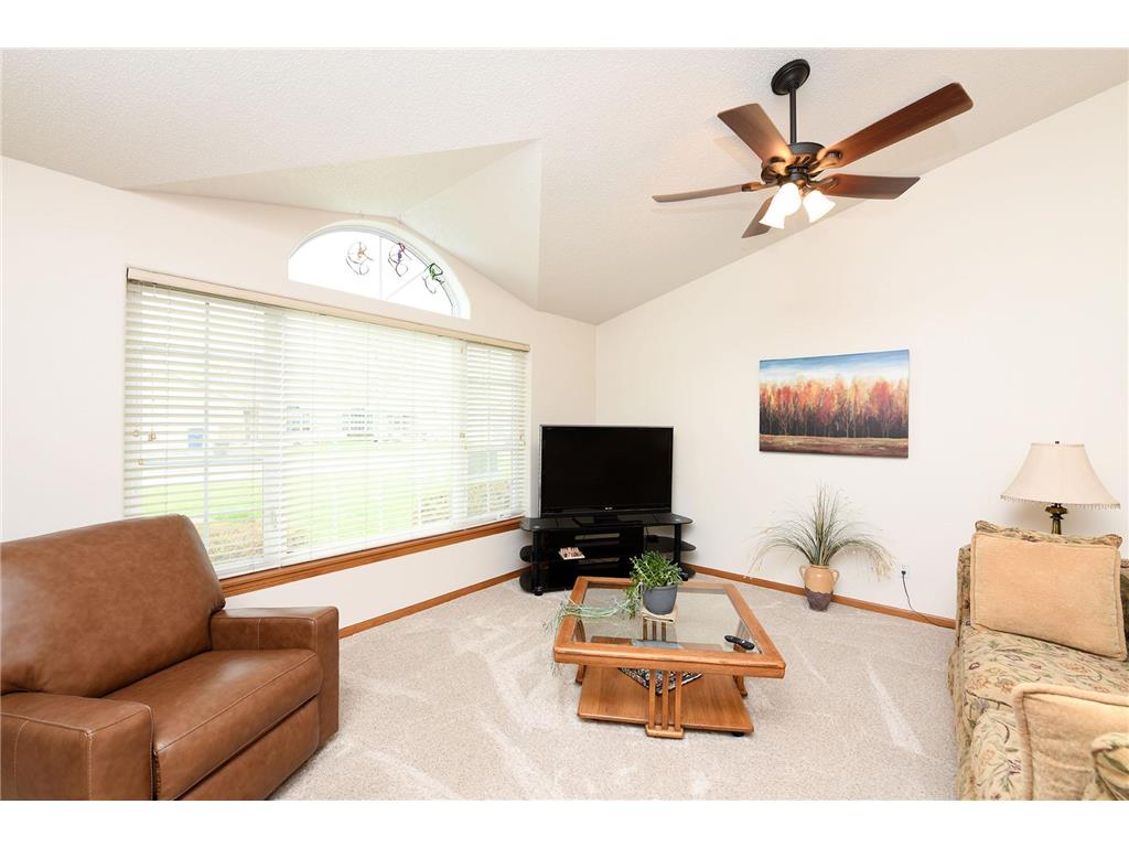 426 30th Street N Moorhead MN 56560 7076616 image5