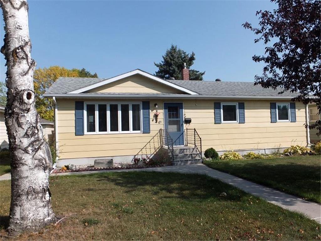 426 Maple Avenue S Thief River Falls MN 56701 6389958 image1