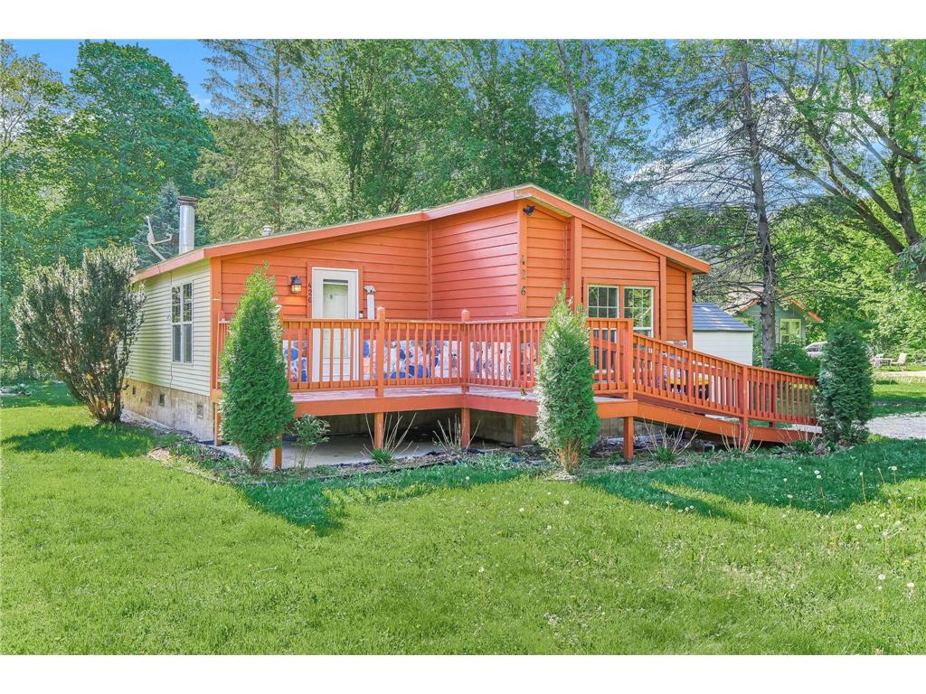 426 Railroad Avenue Ellsworth WI 54011 7079853 image1
