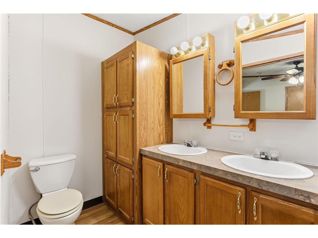 426 Railroad Avenue Ellsworth WI 54011 7079853 image12