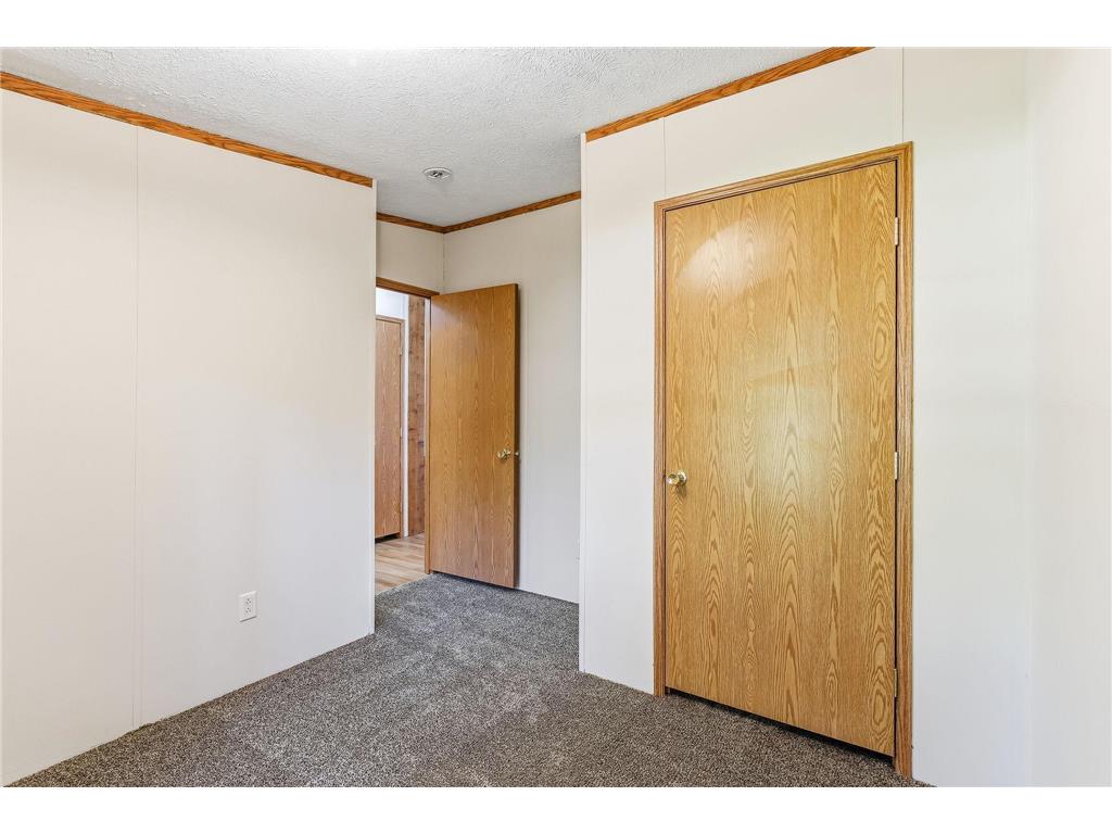 426 Railroad Avenue Ellsworth WI 54011 7079853 image17